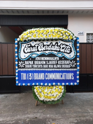 Papan Bunga Duka di Kadakajaya